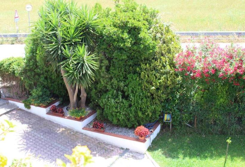 Номер Стандарт, B&b Il Girasole