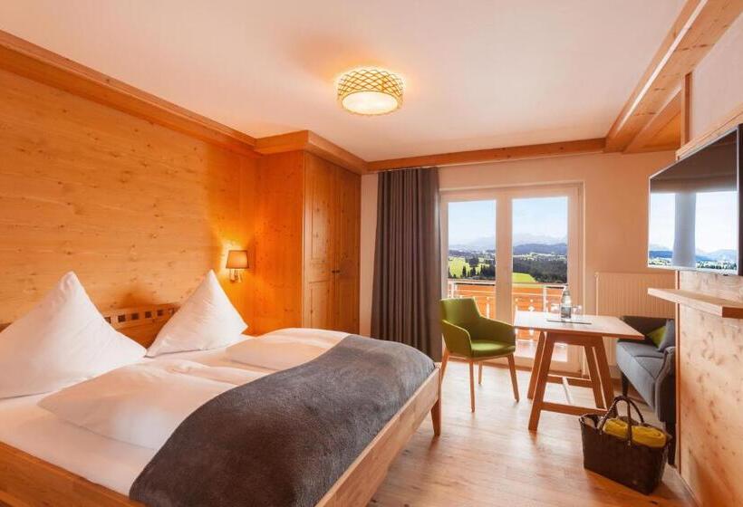 Номер Стандарт с Балконом, Panorama Allgäu Spa Resort
