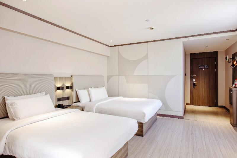 Номер Стандарт, Hanting  Shanghai Lujiazui Dongnan Road