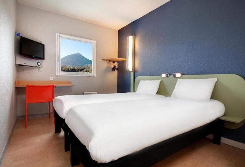 Номер Стандарт, Ibis Budget Clermontferrand Nord Riom
