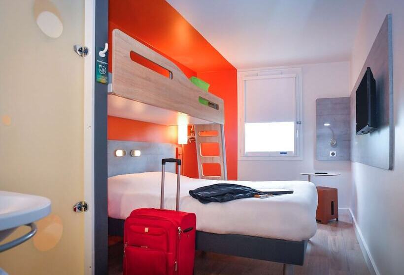Номер Стандарт Трехместный, Ibis Budget Saintlo