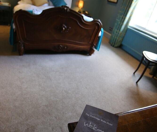 Семейный Номер, The Tunbridge Wells