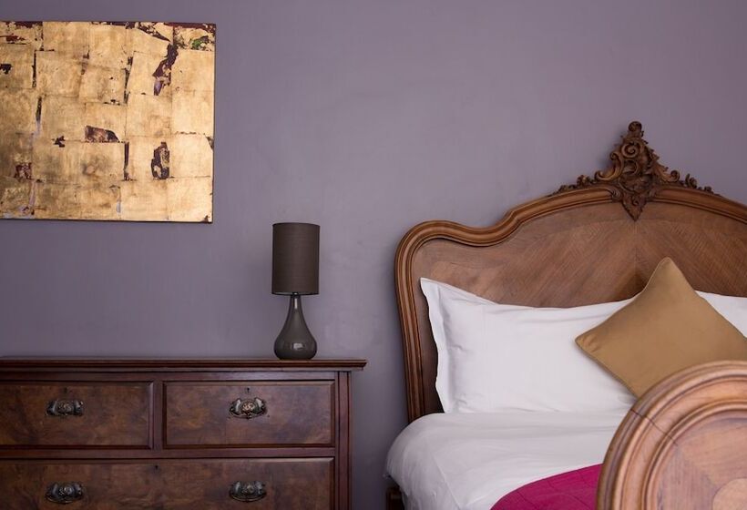 Номер Deluxe, The Tunbridge Wells