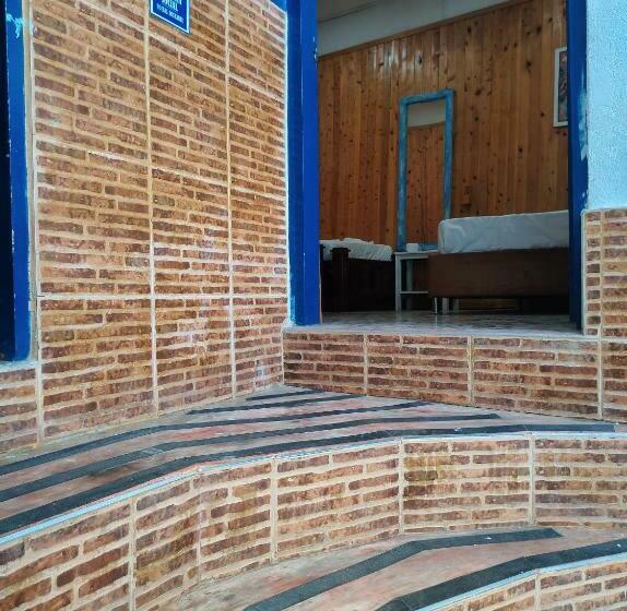 Трехместный Номер Базовый, Casa Hostal Luna Llena