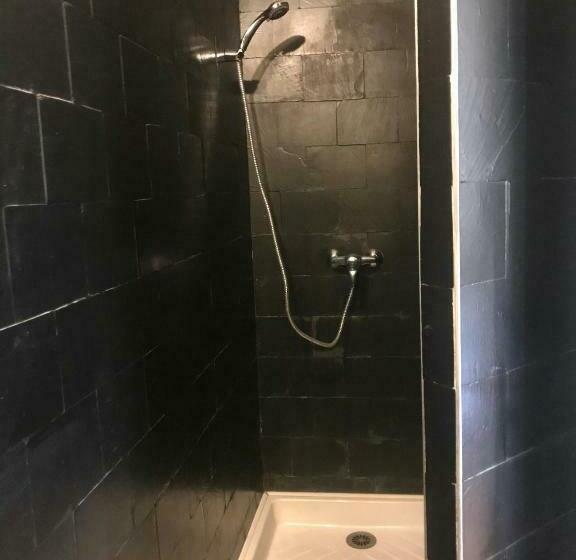 اتاق استاندارد, Maison D Hoursentut