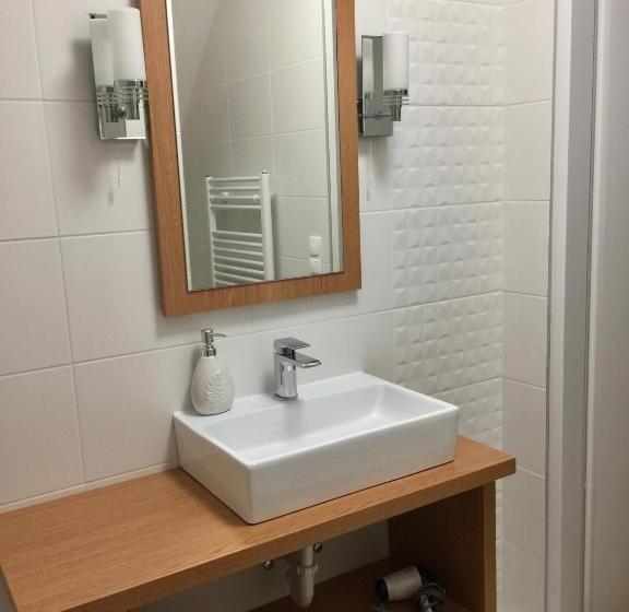 Номер Стандарт с Балконом, Hévíz Springs   Kehidakustány