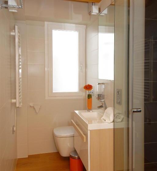 דירת שני חדרים, Hostal Rimbombin