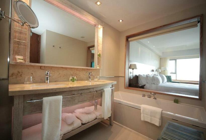 Номер Стандарт Смежный, Arakur Ushuaia Resort & Spa