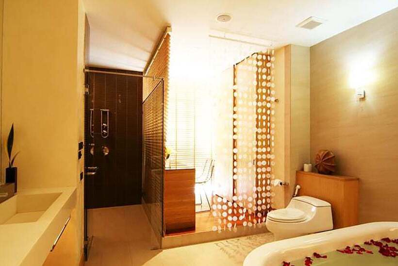 اتاق لوکس, Dune Hua Hin