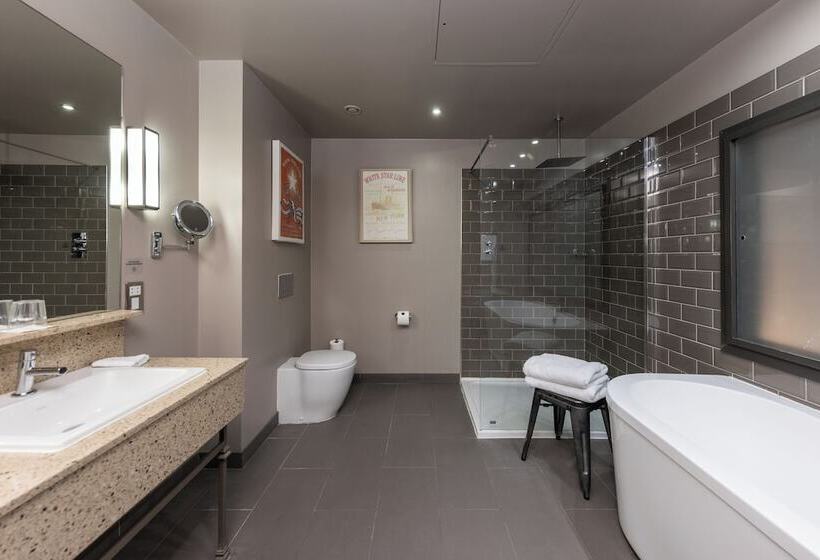 Superior Room with Views, Titanic Hotel Liverpool