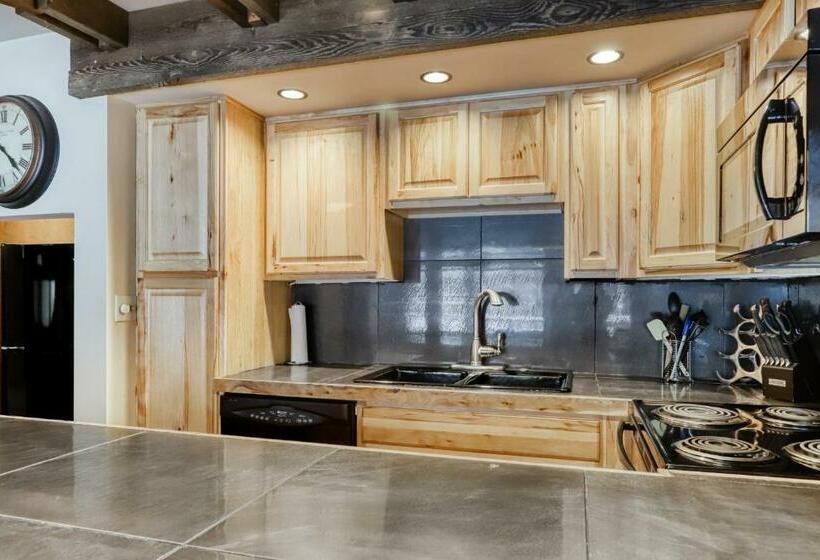 침실 1개 아파트, Mt Bachelor Village Ski House # 262