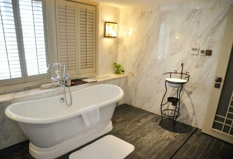 Люкс Дюплекс, Relais & Chateaux Chaptel Hangzhou