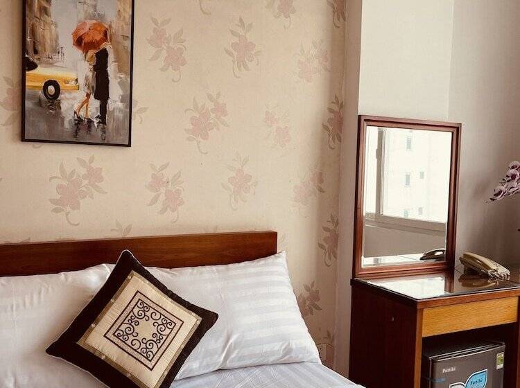 اتاق استاندارد, Saigon Europe