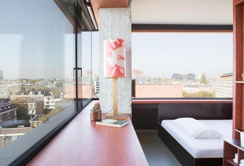 Standard Room, Volks