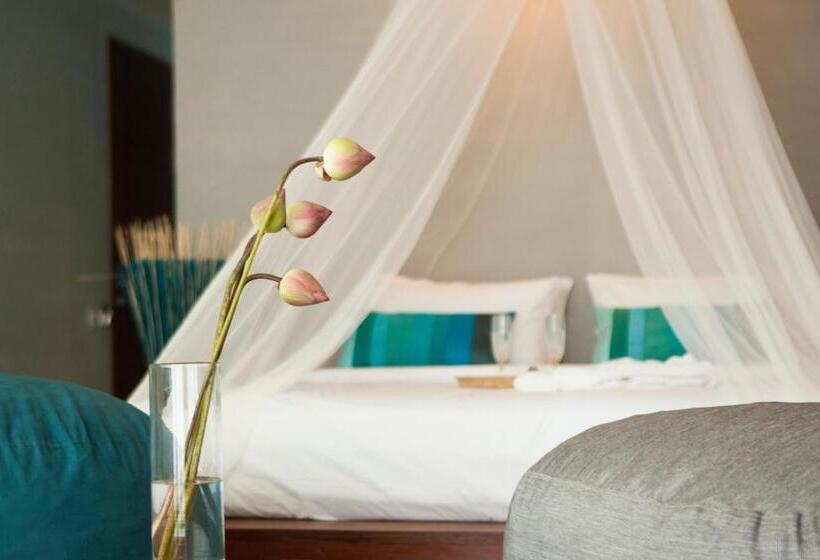 Номер Deluxe с Балконом, Iroha Garden Hotel & Resort