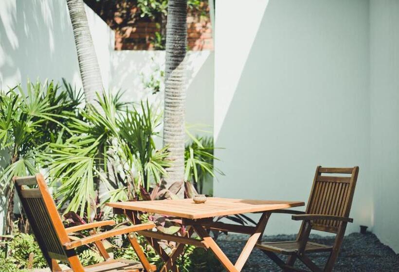 Вилла 1 Спальня, Iroha Garden Hotel & Resort
