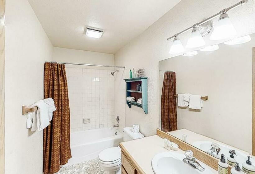 Апартаменты 1 Спальня, Hidden Village 25 Timbercrest