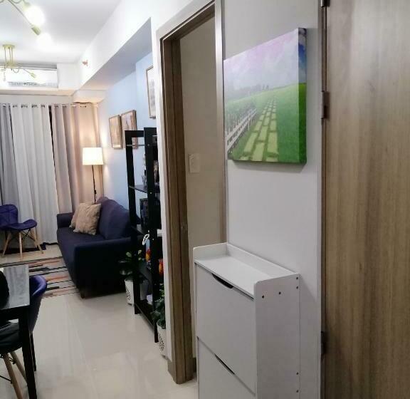 1 Bedroom Apartment with Balcony, S Residencestower 3   L&r Staycation