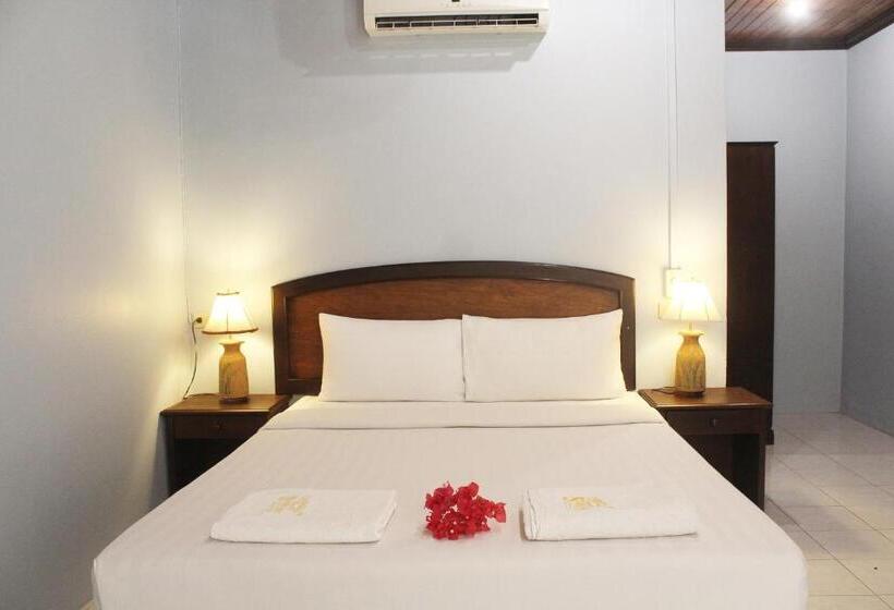 스탠다드 룸, Sairee Hut Resort Koh Tao