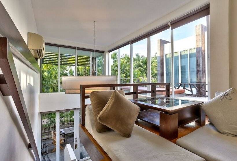 스탠다드 룸 가든 전망, Sairee Hut Resort Koh Tao