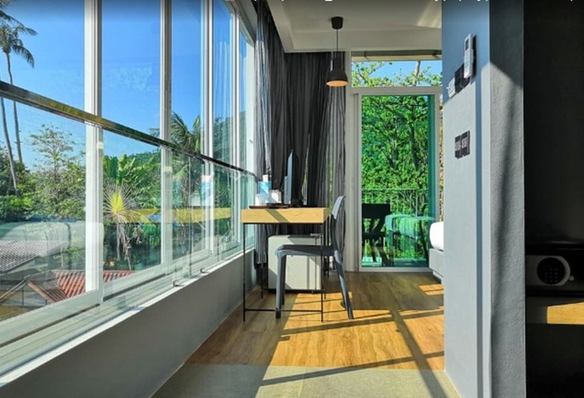디럭스 룸 바다 전망, Sairee Hut Resort Koh Tao
