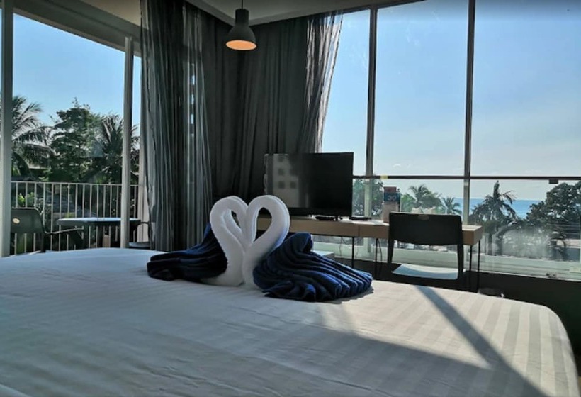 디럭스 룸 바다 전망, Sairee Hut Resort Koh Tao