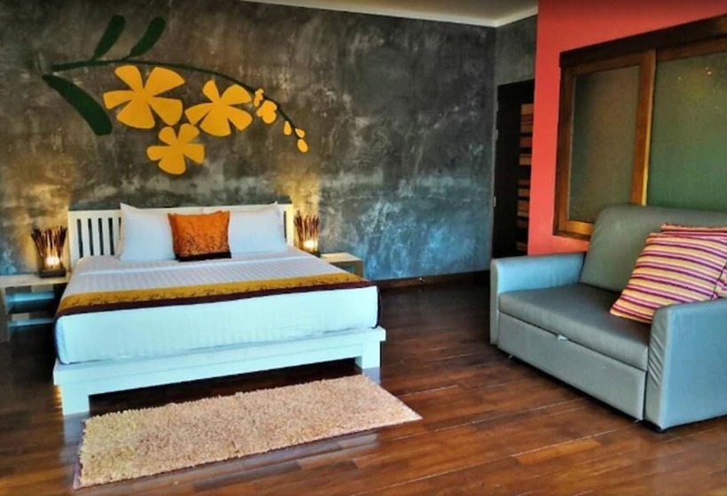 풀장 전망 디럭스 룸, Sairee Hut Resort Koh Tao