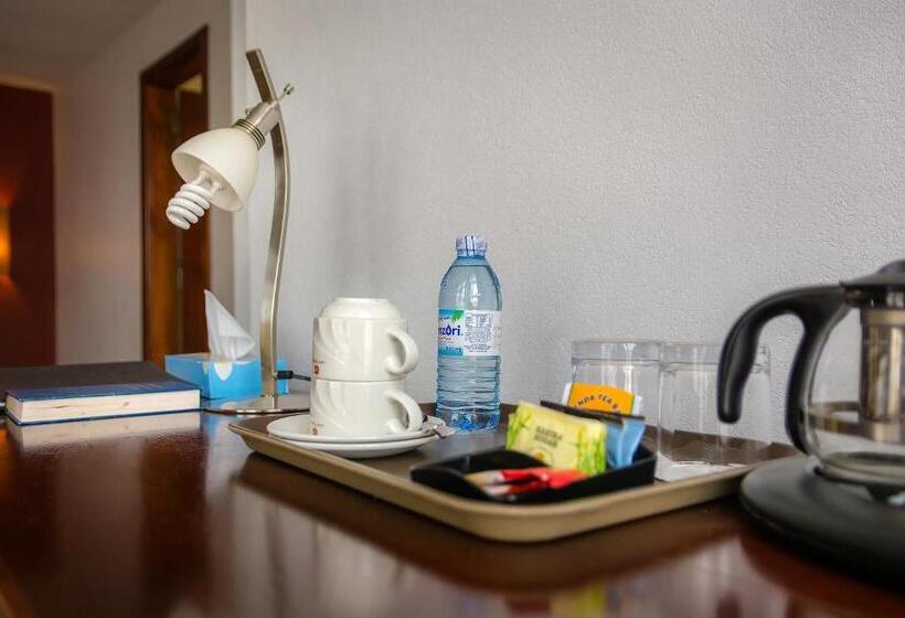 اتاق استاندارد, Imperial Heights Hotel, Entebbe