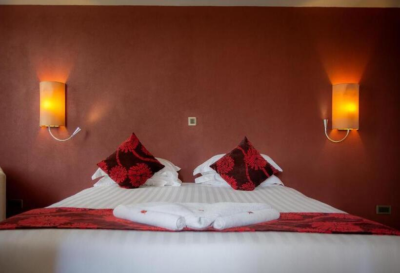 سوییت, Imperial Heights Hotel, Entebbe