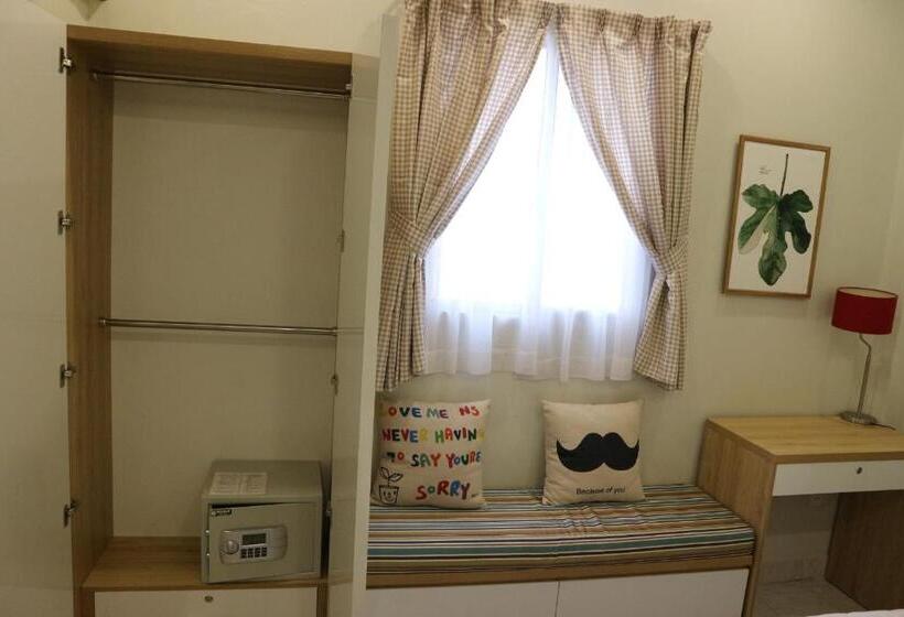 اتاق استاندارد, Long Hostel