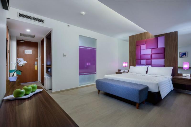 اتاق لوکس, Quest Hotel Darmo   Surabaya By Aston