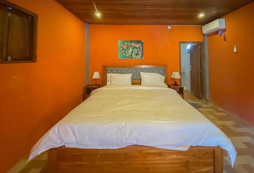 Quarto Estandar, The Lavana Kundra Pratiwi Uluwatu