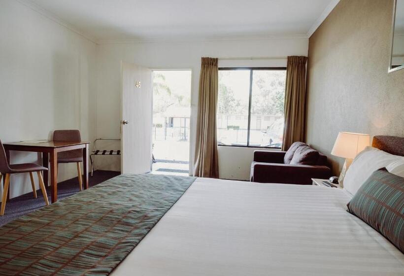 디럭스 스튜디오, Artesian Spa Motel