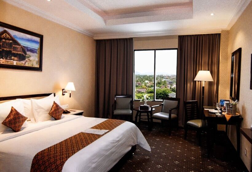 Номер Deluxe, Hermes Palace Hotel Banda Aceh