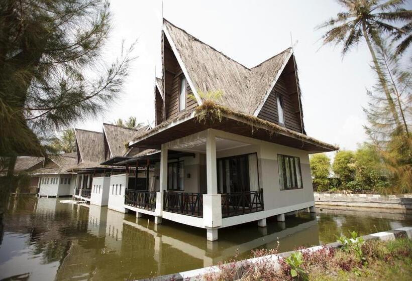 Семейное Бунгало, Sabda Alam Hotel & Resort