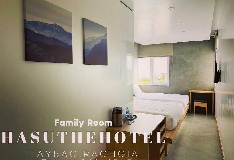 اتاق استاندارد چهار تخته, Hasu The Hotel   Rach Gia