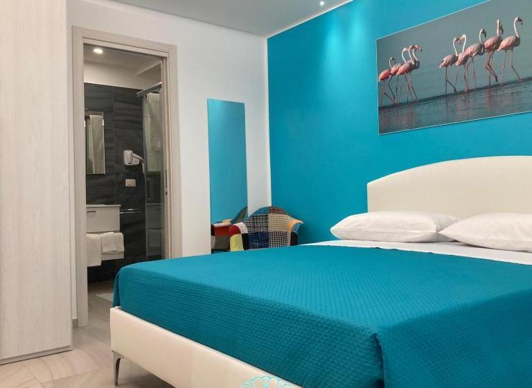 اتاق استاندارد سه نفره, La Darsena Rooms