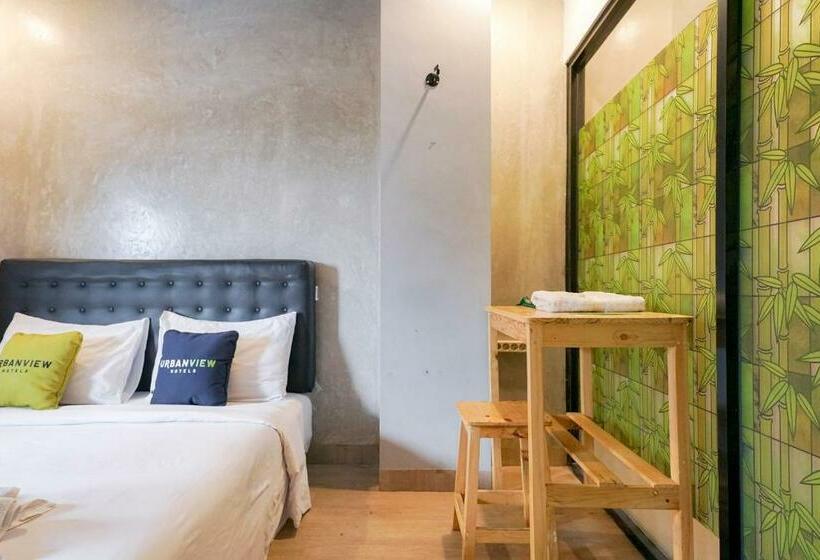수피리어 룸, Urbanview Hotel Syariah De Umbrella Ciputat