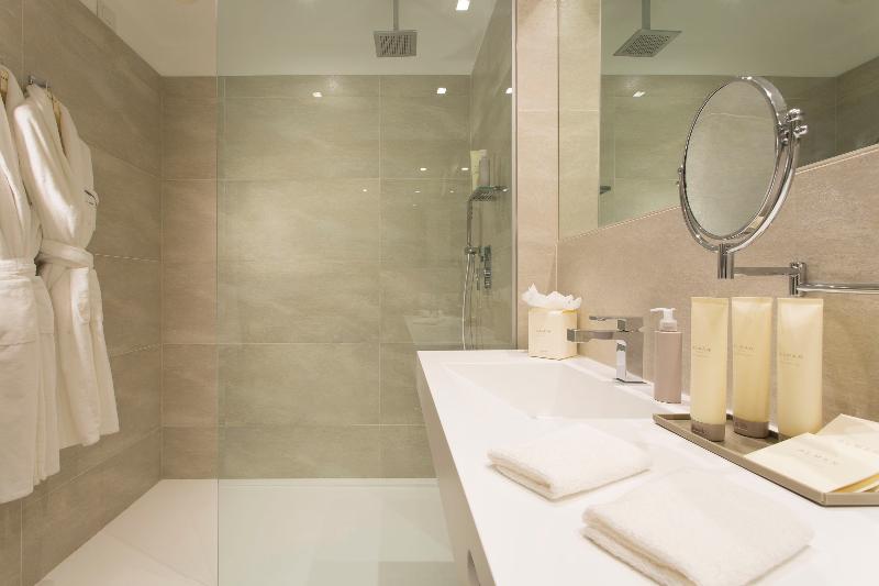 Трехместный Номер Superior Вид на Сад, Almar Jesolo Resort & Spa