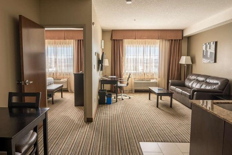 Люкс 2 Спальни, Best Western Plus Peace River Hotel & Suites