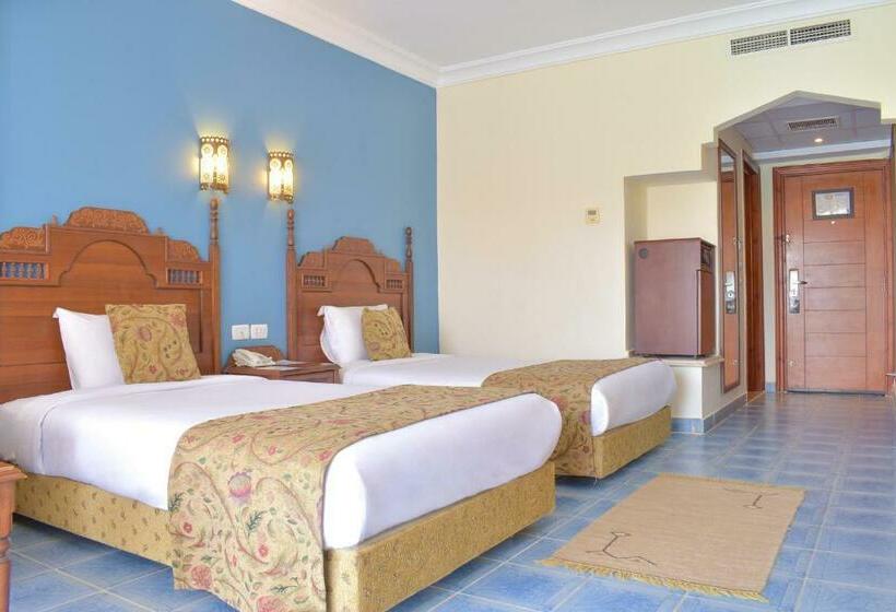 اتاق استاندارد با چشم‌انداز باغ, Jasmine Palace Resort