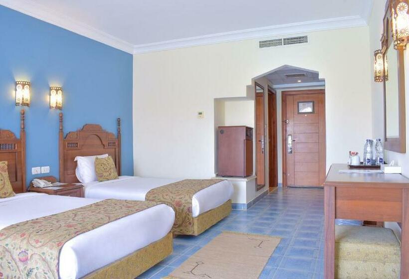 اتاق استاندارد با چشم‌انداز دریا, Jasmine Palace Resort