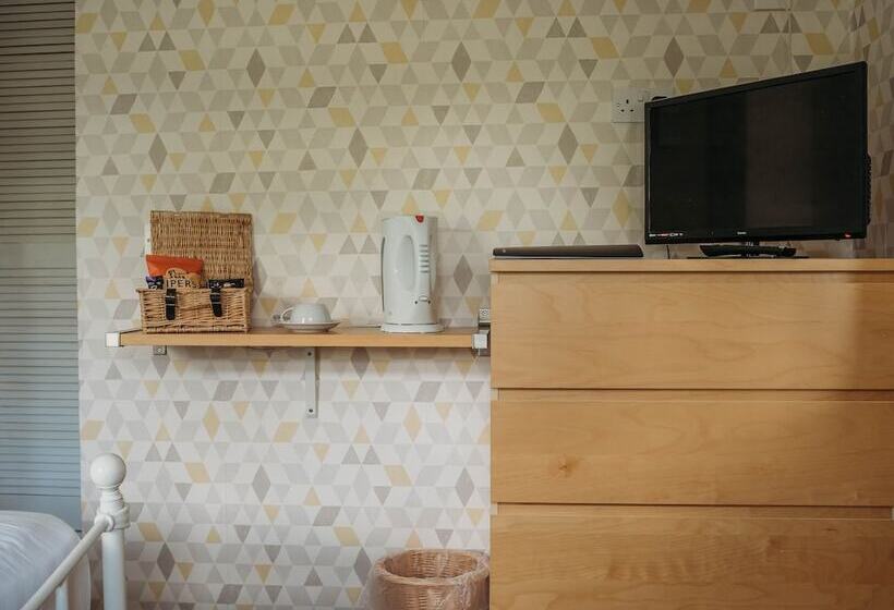 Номер Стандарт Индивидуальный, Three Wells B&b