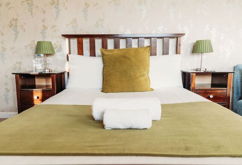 Номер Стандарт, Three Wells B&b