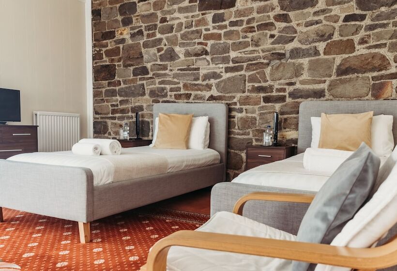 Номер Стандарт, Three Wells B&b