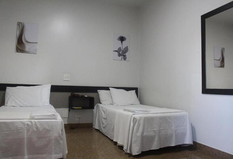 스탠다드 룸, Oscar Blue Montes Claros