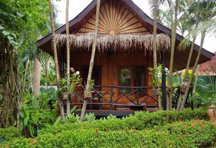 בונגלו סטנדרט עם נוף לגינה, Thongbay Guesthouse