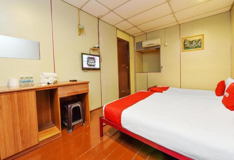 اتاق لوکس سه تخته, Oyo 90627 Pulau Ketam Inn