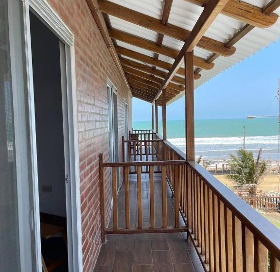 Семейный Номер, Samana Hostal, Puerto Engabao