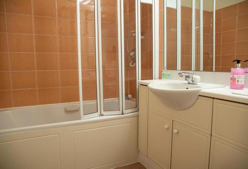 Стандартный Номер Кровать Кинг, Douglas Arms